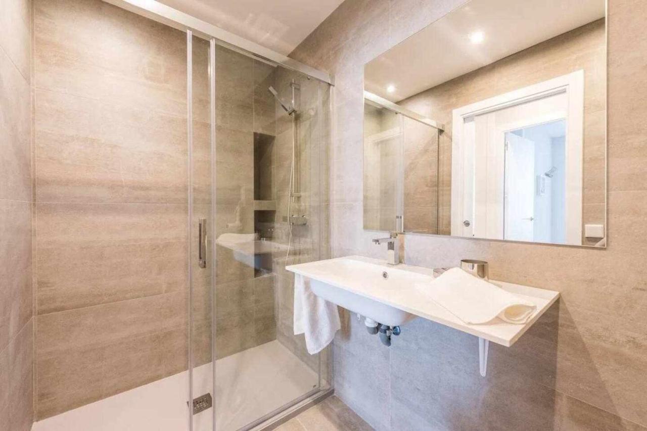 Apartamento Lujo Princesa Gran Via マドリード エクステリア 写真