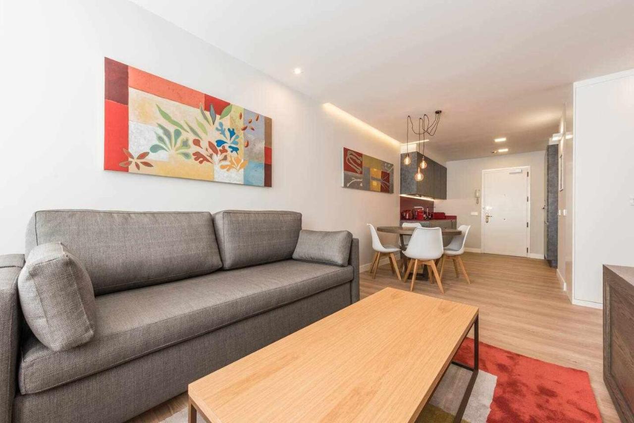 Apartamento Lujo Princesa Gran Via マドリード エクステリア 写真