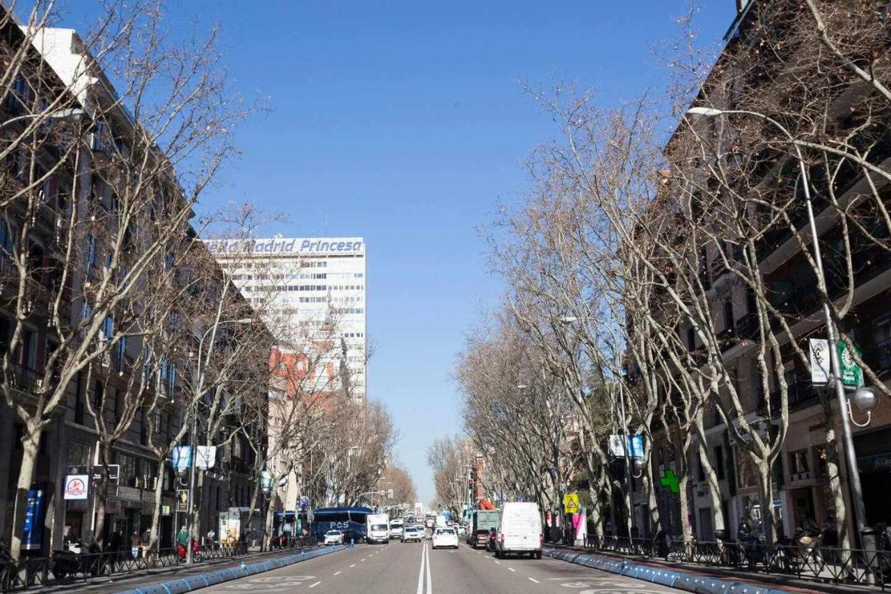 Apartamento Lujo Princesa Gran Via マドリード エクステリア 写真